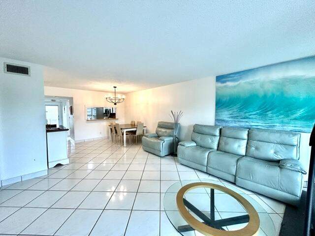 2 bedroom Condominium at 3601 Inverrary Drive #306, Las Vistas A In Inverrary Condo, Lauderhill — photo 3
