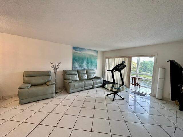 2 bedroom Condominium at 3601 Inverrary Drive #306, Las Vistas A In Inverrary Condo, Lauderhill — photo 5