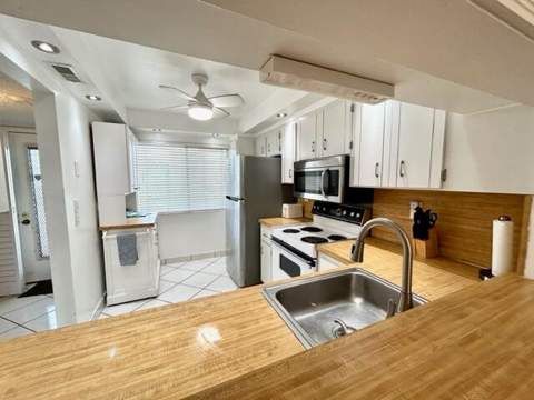 3601 Inverrary Drive #306, Lauderhill FL - photo 11 of 30
