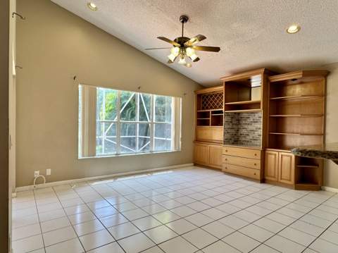 386 Carrington Drive, Weston FL - photo 23 of 33