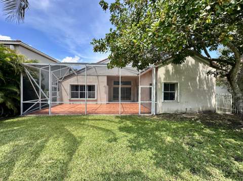 386 Carrington Drive, Weston FL - photo 7 of 33