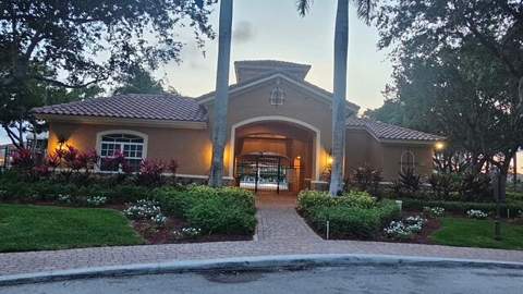 7027 Aliso Avenue, West Palm Beach FL - photo 23 of 26