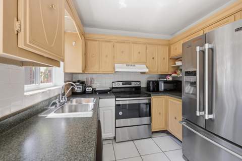 67 NE 20th Court #6h, Wilton Manors FL - photo 14 of 27