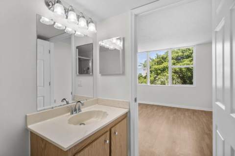 14527 Bonaire Boulevard #408, Delray Beach FL - photo 12 of 30
