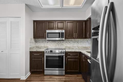 14527 Bonaire Boulevard #408, Delray Beach FL - photo 7 of 30