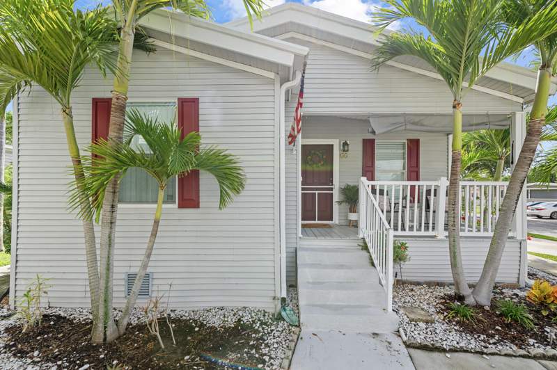 3 bedroom Manufactured Home at 2555 Pga Boulevard #55, The Meadows, Palm Beach Gardens — photo 4