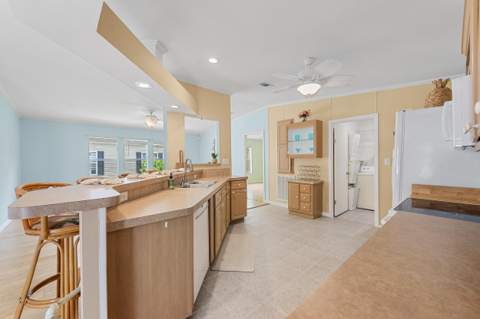 2555 Pga Boulevard #55, Palm Beach Gardens FL - photo 14 of 40