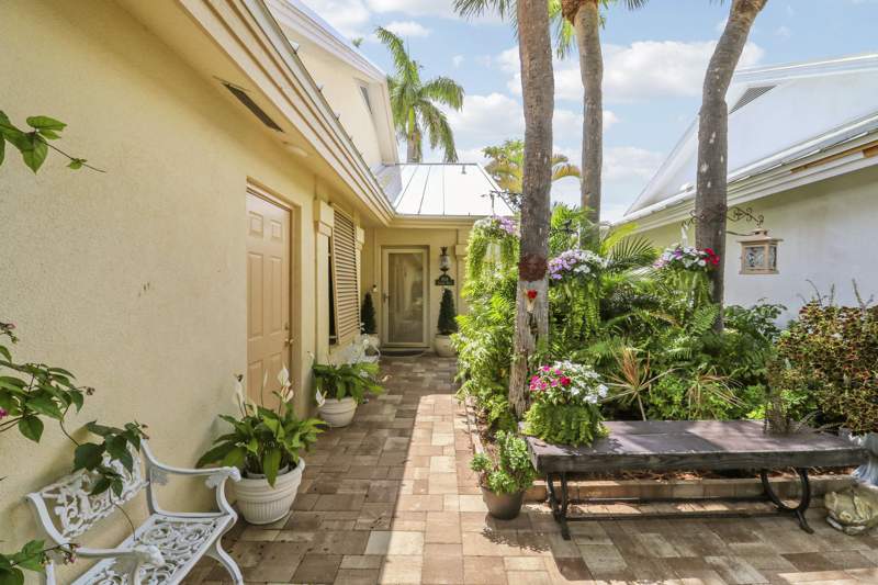 3 bedroom Single Family Residence at 154 Sandbar Drive, River, Jupiter — photo 3