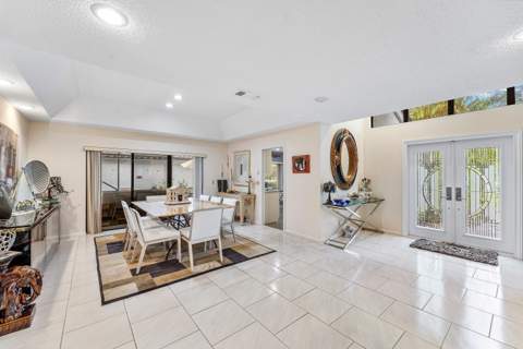 46 Woods Lane, Boynton Beach FL - photo 8 of 79