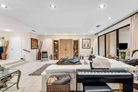 46 Woods Lane, Boynton Beach FL - photo 12 of 79