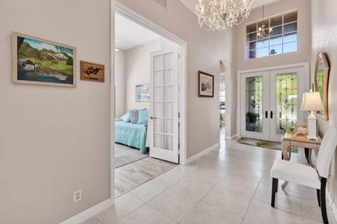 332 NW Stratford Lane, Port St. Lucie FL - photo 10 of 62