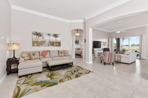 332 NW Stratford Lane, Port St. Lucie FL - photo 12 of 62
