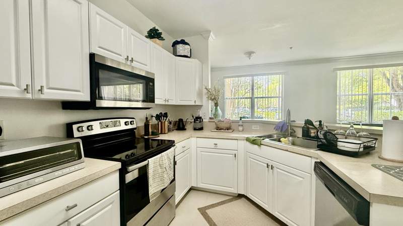 1 bedroom Condominium at 4402 SW 160th Avenue #914, El-Ad Villaggio Condo Bldg 9, Miramar — photo 3