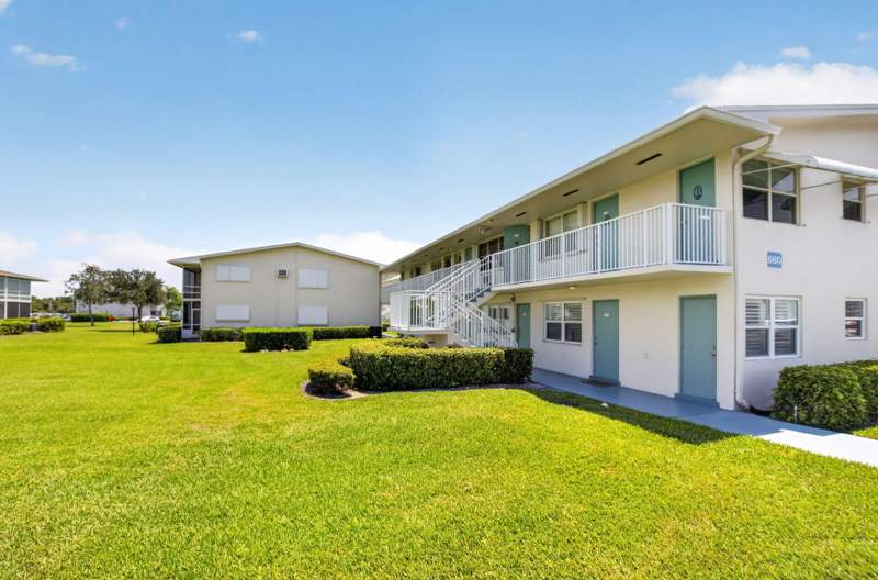 1 bedroom Condominium at 660 Horizon #107, Sterling Village 660 Condo, Boynton Beach — photo 4