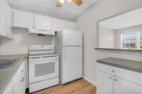 660 Horizon #107, Boynton Beach FL - photo 13 of 40