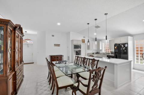1084 Aspri Way, Riviera Beach FL - photo 8 of 78