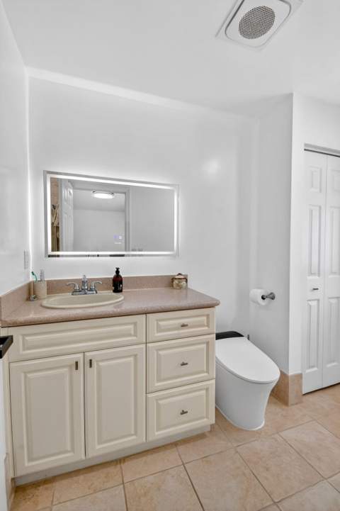 1084 Aspri Way, Riviera Beach FL - photo 23 of 78