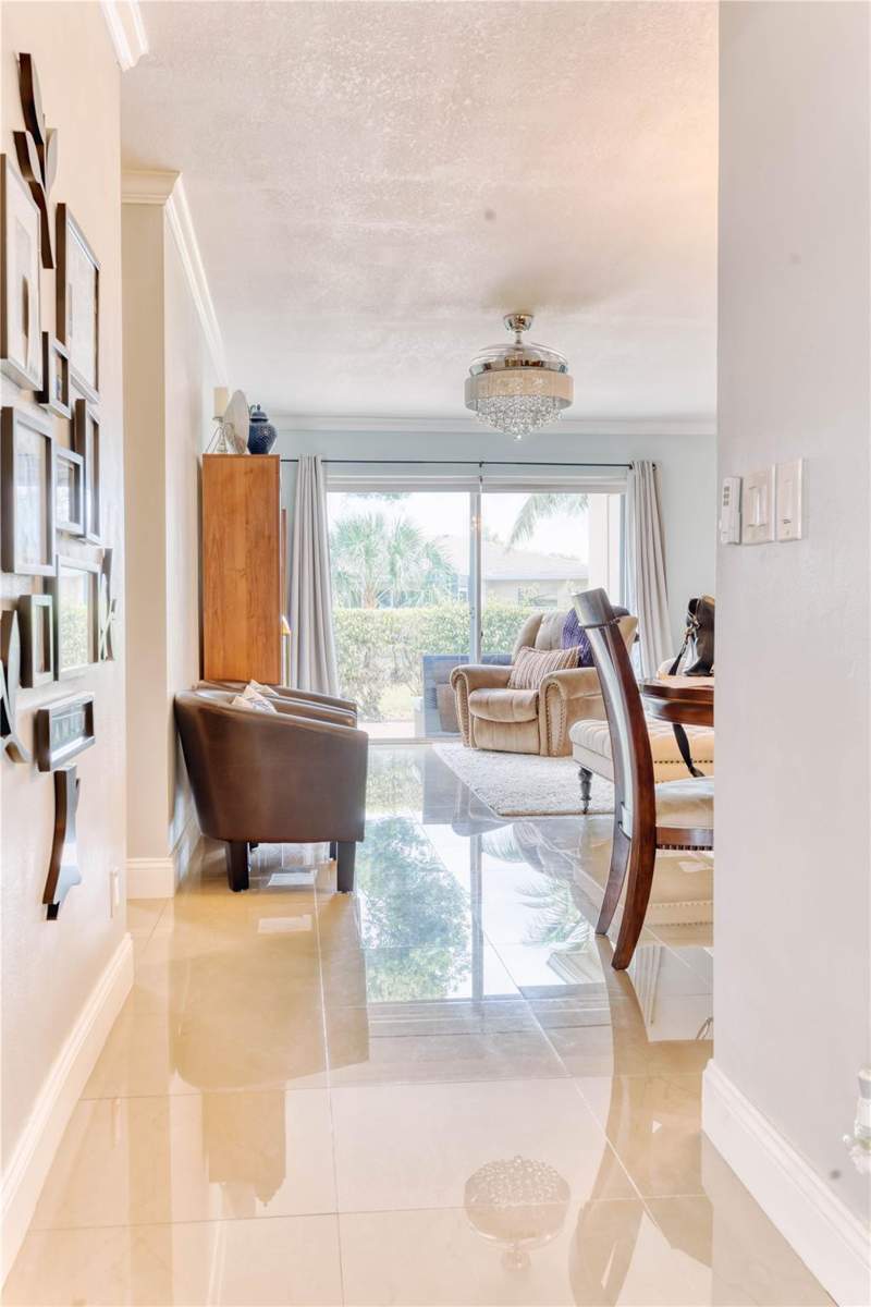 2 bedroom Condominium at 8751 Chevy Chase Drive #150, Boca Lakes Condo, Boca Raton — photo 2