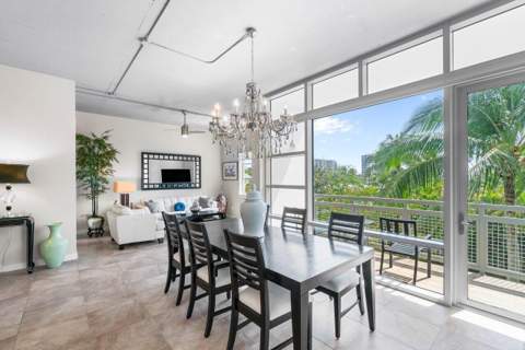 335 SE 6th Avenue #304, Delray Beach FL - photo 13 of 35