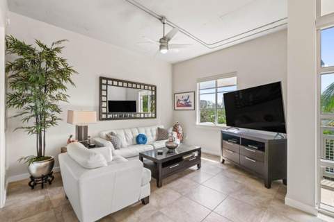 335 SE 6th Avenue #304, Delray Beach FL - photo 16 of 35