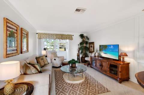 2533 Dudley Dr W #Unit E, West Palm Beach FL - photo 9 of 96