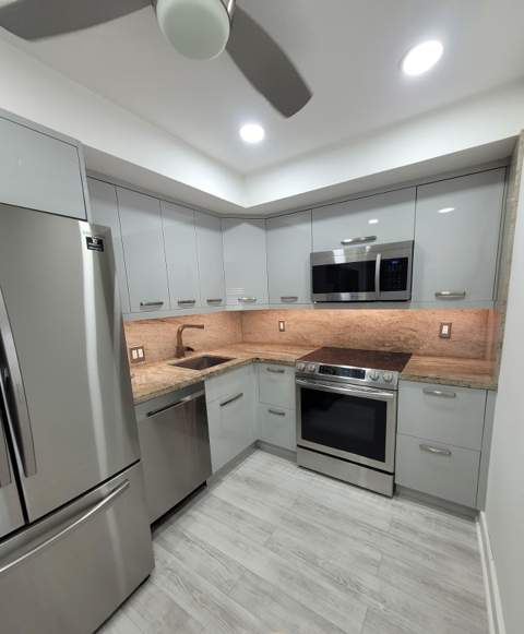 3300 N Palm Aire Drive #305, Pompano Beach FL - photo 24 of 47