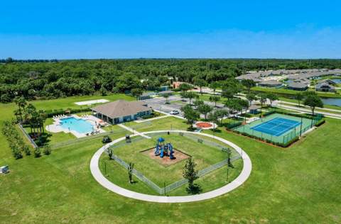 8614 Giovanni Avenue, Fort Pierce FL - photo 12 of 31