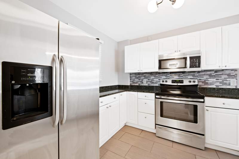 2 bedroom Condominium at 113 Royal Park Drive #2h, Royal Park Condo, Oakland Park — photo 2