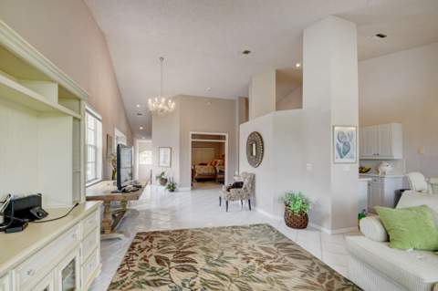 10220 Andover Coach Circle #H2, Lake Worth FL - photo 9 of 79