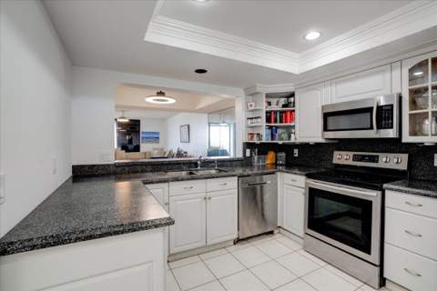 7030 Half Moon Circle #515, Hypoluxo FL - photo 10 of 58
