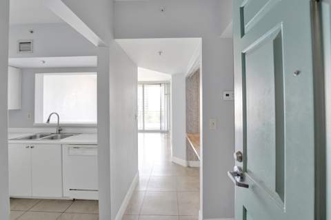 3020 NE 32nd Avenue #807, Fort Lauderdale FL - photo 6 of 75