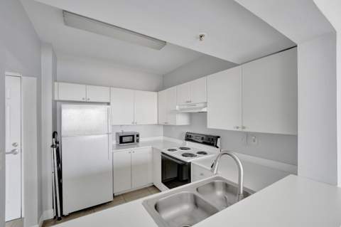 3020 NE 32nd Avenue #807, Fort Lauderdale FL - photo 13 of 75