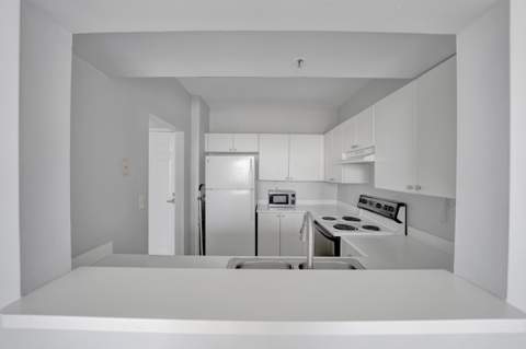 3020 NE 32nd Avenue #807, Fort Lauderdale FL - photo 14 of 75