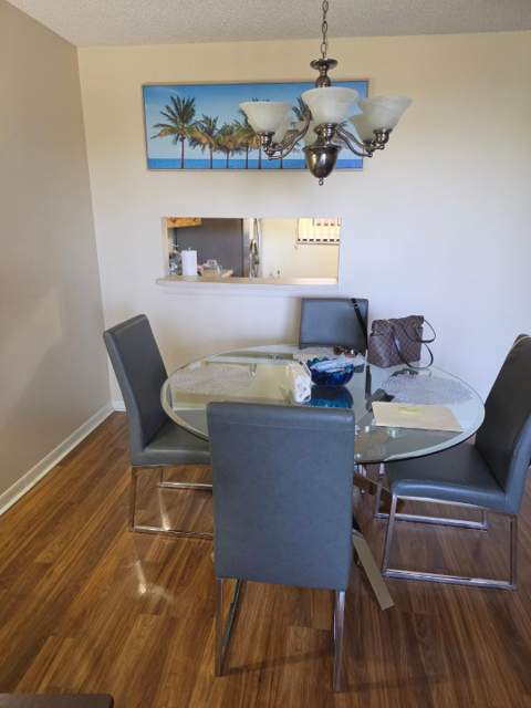 5310 Las Verdes Circle #220, Delray Beach FL - photo 8 of 20