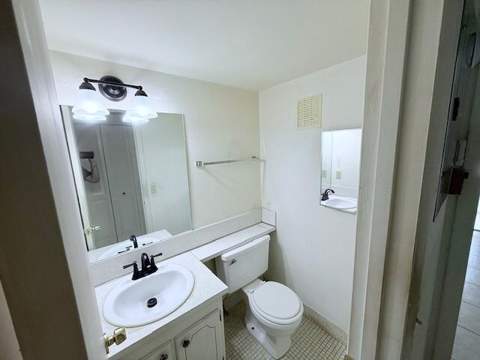128 Upminster F, Deerfield Beach FL - photo 14 of 21