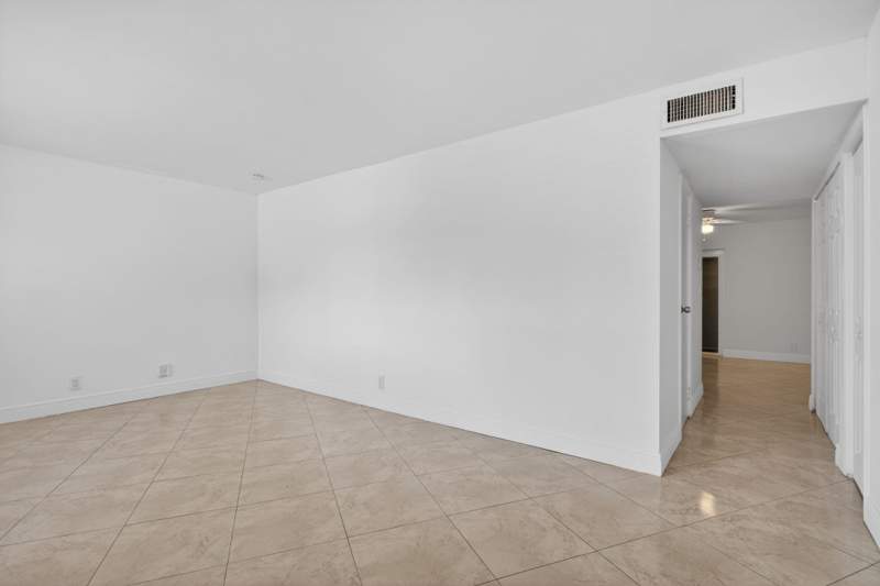 3 bedroom Townhouse at 5646 Blueberry Court #23, Blueberry Hill I Condo, Lauderhill — photo 3