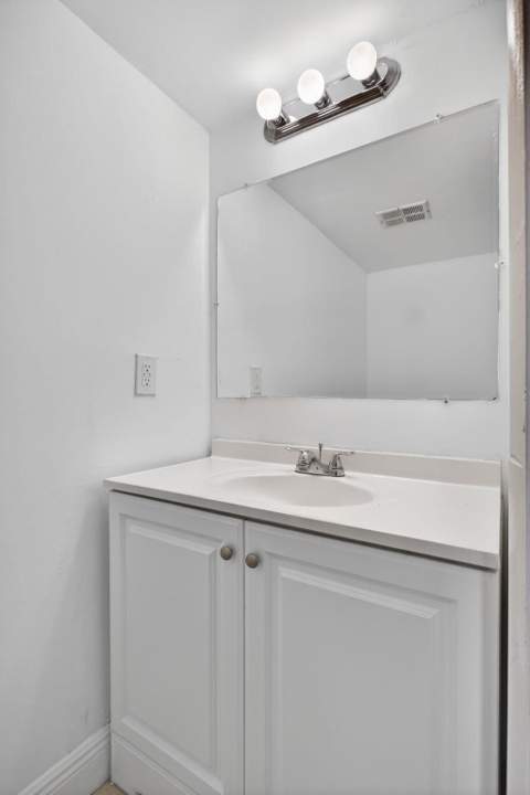 5646 Blueberry Court #23, Lauderhill FL - photo 8 of 36