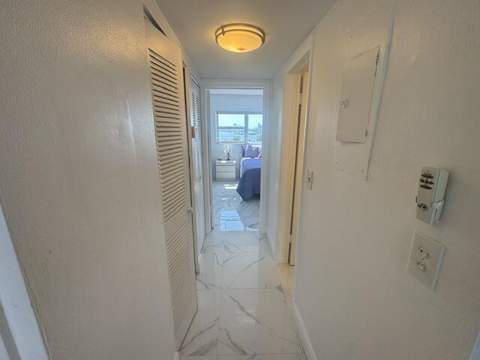 300 Oregon Street #502, Hollywood FL - photo 9 of 16