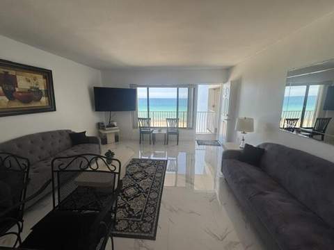 300 Oregon Street #502, Hollywood FL - photo 12 of 16
