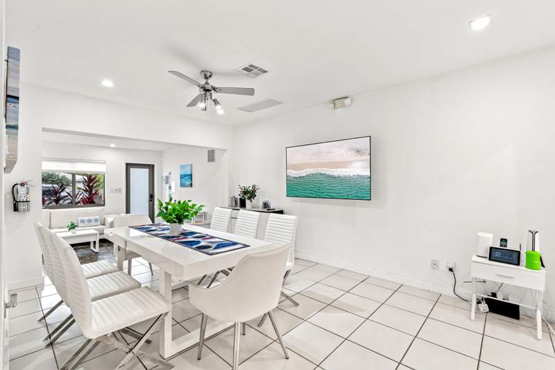 5 bedroom Single Family Residence at 3305 NE 16th Court, Las Olas By The Sea Ext, Fort Lauderdale — photo 4