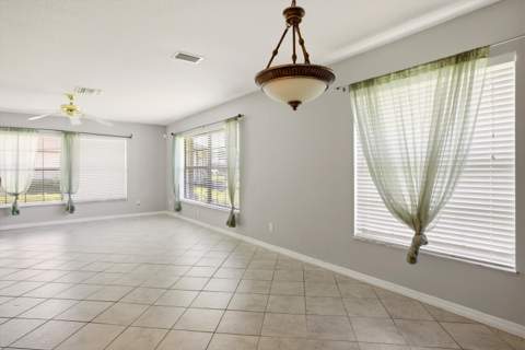 1607 Laurel Leaf Lane #B, Fort Pierce FL - photo 9 of 24