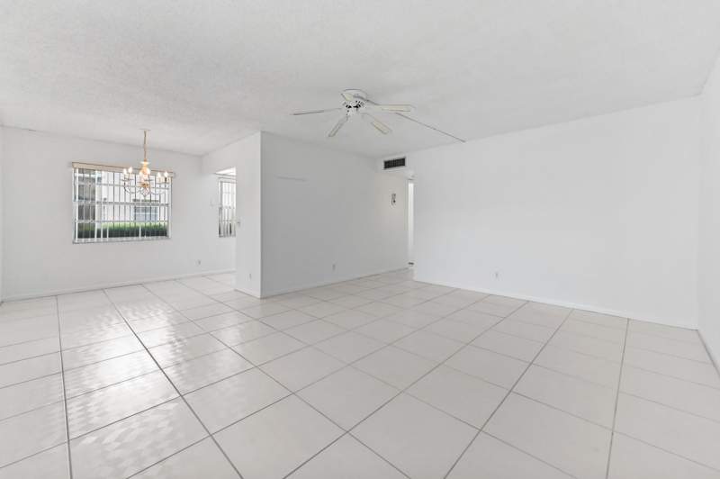 2 bedroom Condominium at 346 Capri #H, Kings Point Capri, Delray Beach — photo 3