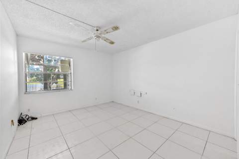 346 Capri #H, Delray Beach FL - photo 7 of 19
