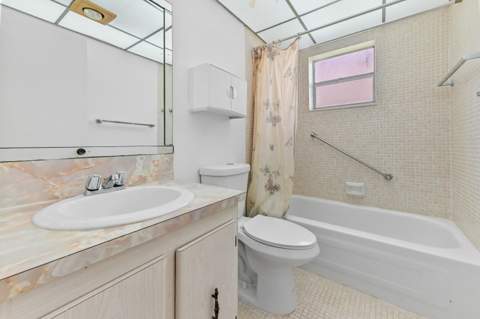 346 Capri #H, Delray Beach FL - photo 11 of 19