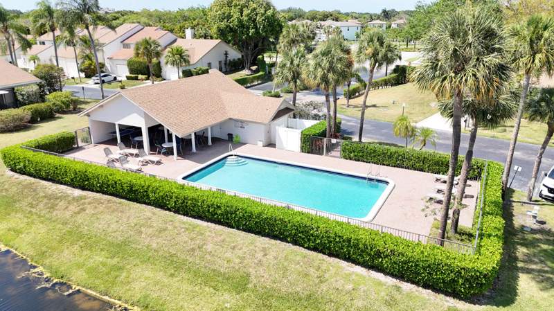 3 bedroom Townhouse at 6680 Canary Palm Circle, Canary Palm Club, Boca Raton — photo 3