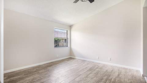 9663 NW 76th Street, Tamarac FL - photo 15 of 29