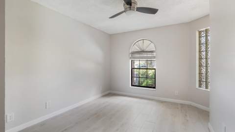 9663 NW 76th Street, Tamarac FL - photo 21 of 29