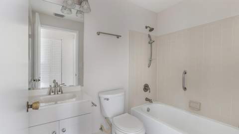 9663 NW 76th Street, Tamarac FL - photo 23 of 29