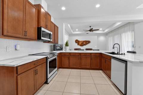15804 Goldfinch Circle, Westlake FL - photo 17 of 55