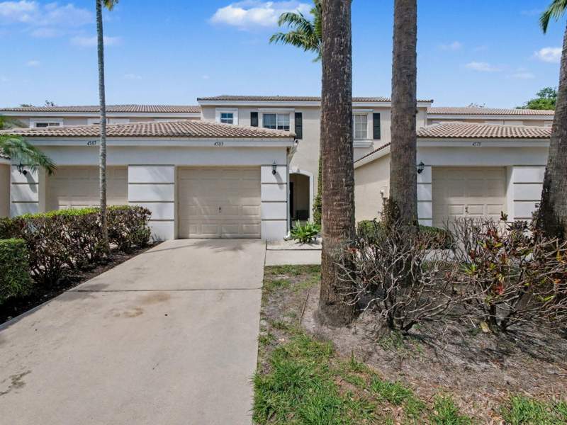 2 bedroom Townhouse at 4583 Palmbrooke Circle, Palmbrooke Townhomes, West Palm Beach — photo 2